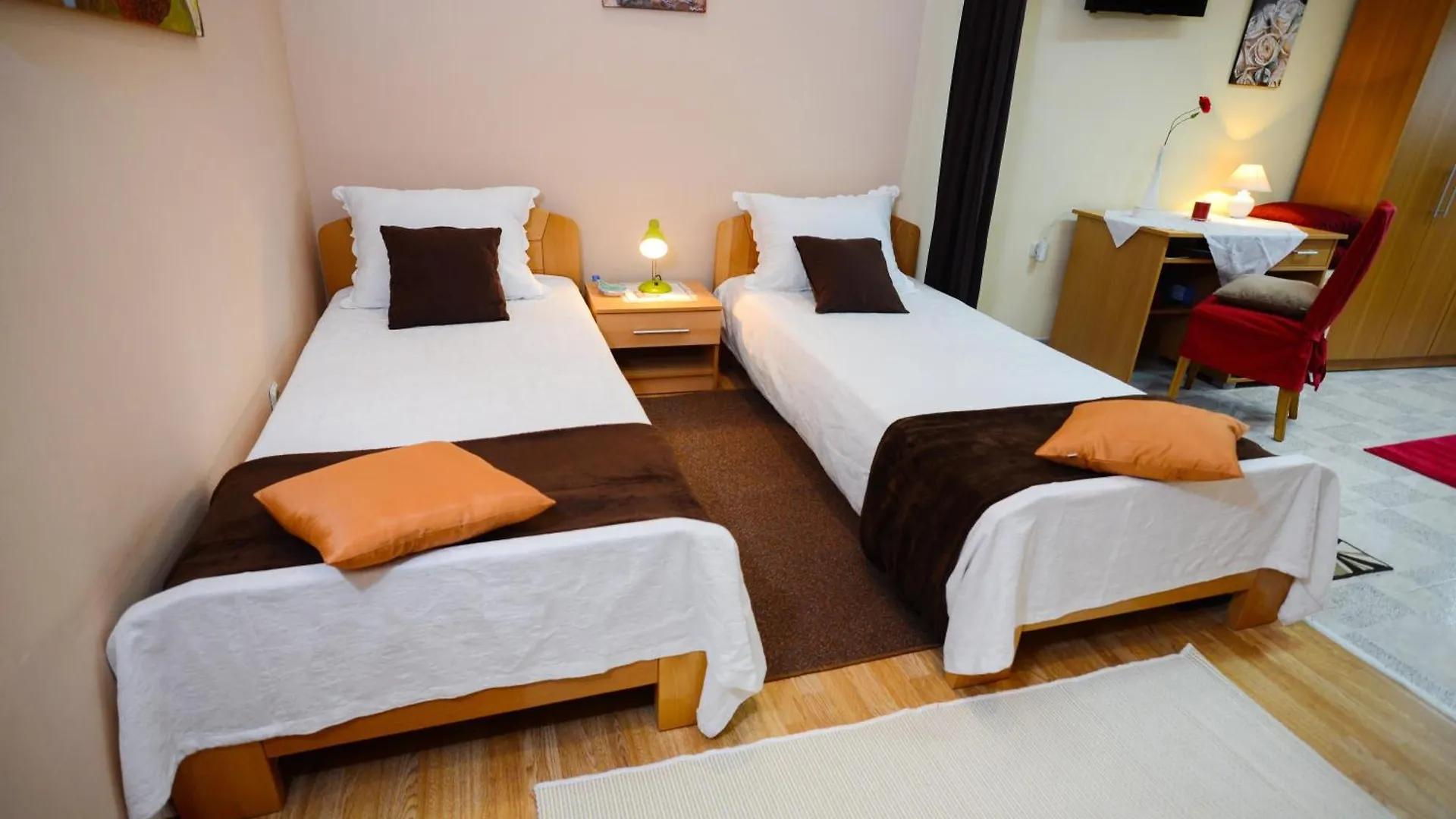Studio Apartman Lbo Zadar 0*,  Kroatien